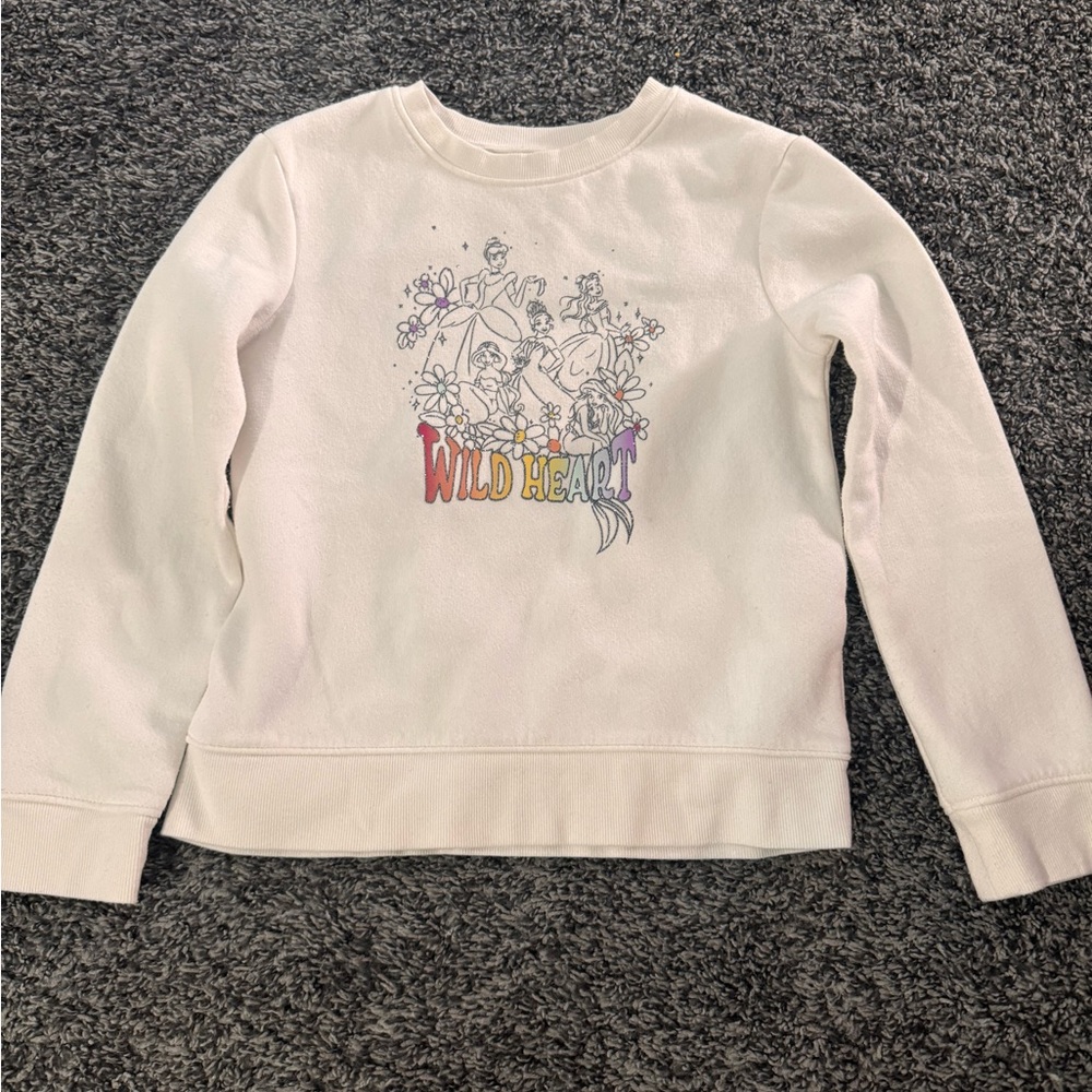 Wild Heart Graphic Sweatshirt